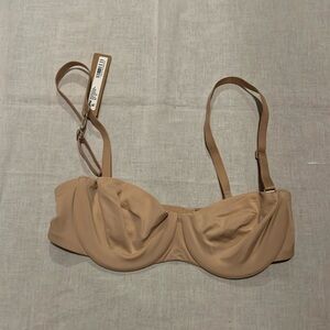 SKIMS Tan Underwire Bra